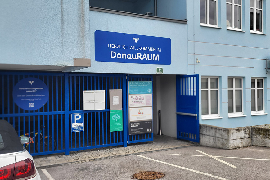 Eingang zu Veranstaltungsraum DonauRAUM Tulln
